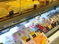 面包甜点陈列柜-早安巴黎(四季坊店)
