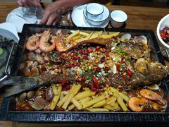 -东来菜馆•手抓海鲜家常菜•海鲜锅贴(鸽子窝店)