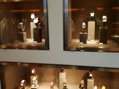 -爱马仕 HERMES(上海虹桥机场店)