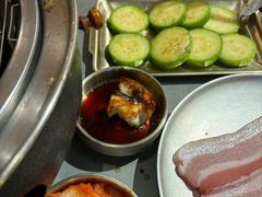 -围炉肉舍•炭烤活鳗•丹东海鲜烤肉(步行街店)