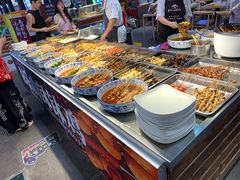 自助取餐区-八一路好吃街(雨田商务大厦店)