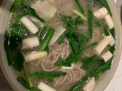-粉八·云南米线·建水烧烤(常熟路店)