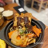 超正宗的韩式料理 大口吃肉