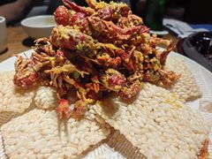 咸蛋黄小龙虾-川流不息(北蔡休闲广场店)