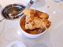 -龍歌自助小火锅(市南金茂湾店)