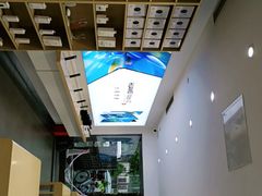 -华为授权体验店(万航渡路)