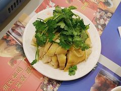 -月亮房·白斩鸡(娄山关路店)