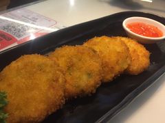 -新大咀港式茶餐厅(宝山万达店)