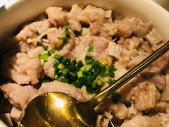 -费大厨辣椒炒肉(高铁吾悦广场店)