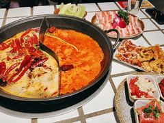 -贰回巷火锅馆(钟楼店)