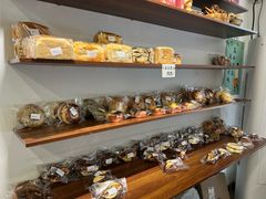 -雀食面包店(钟楼店)
