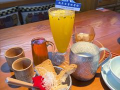 -菌自由丨野生菌火锅特色庭院餐厅(丽江古城店)