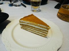 -马克西姆俄罗斯餐厅(通亚街店)