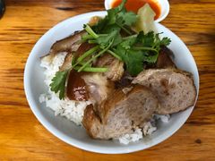猪大腿肉饭-林尧隆江猪脚饭店(东门店)