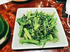 -新白鹿餐厅(爱琴海购物中心店)