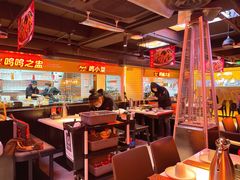 大堂-鸣记脆皮烤鱼·海鲜烤鱼(三八广场店)