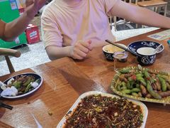 -峨眉烧烤(宝龙广场店)
