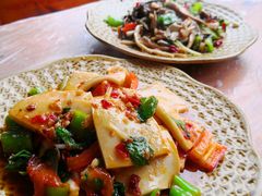 苗王豆腐-古城苗家土菜馆(河景餐厅店)