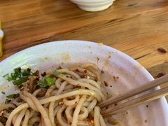 -巍山火巴肉饵丝(大理古城店)