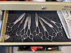 -艺鑫发型工作室YX·HAIR STUDIO