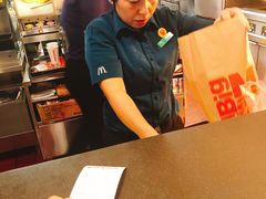 -麦当劳(龙之梦购物中心店)