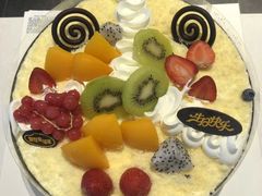 -皇冠幸福里动物奶油生日蛋糕(古田二路店)