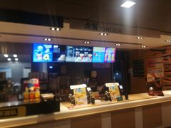 -麦当劳(南京路2店)