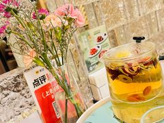-荷花亭·湖北融合菜(中商广场店)