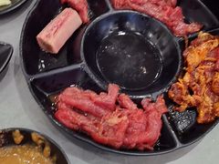 -啊美丽炭火烤肉(滑翔一店)