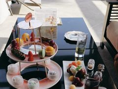 -亚龙湾喜来登·美景台大堂吧