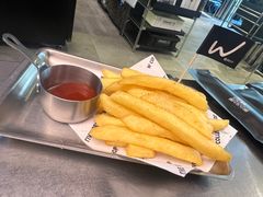 -W COLLECTIVE  DESSERT SHOP
