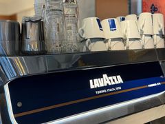 -LAVAZZA拉瓦萨咖啡(上海金融街店)
