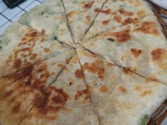 -明月食府(二区干二路店)