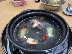 清汤锅底-濠轩阁特色生蚝火锅(水湾路店)