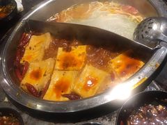 -重庆风光老灶火锅城(同德广场店)