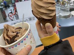 -全家便利店(襄阳南路店)