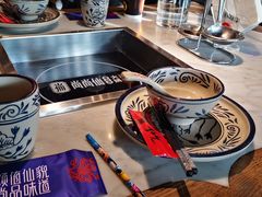 -尚尚仙·酸汤猪手·猪肚鸡火锅(华联万柳购物中心店)