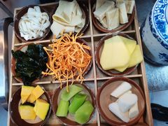 -芈重山老火锅(广州首店)