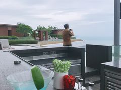 -瑰丽酒店·海吧·天际下午茶·现场DJ·天台酒吧