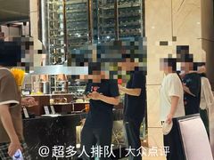 -广州万富希尔顿酒店·感趣自助餐厅·金秋蟹宴生蚝海鲜刺身