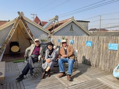 -小草屋轰趴馆别墅派对新场团建家庭聚会