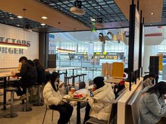 -麦当劳(宁波火车高铁站店)
