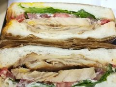 厚切鸡腿排三明治-味多美(民星路店)