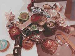 -VENCHI 闻绮(北京国贸商城店)