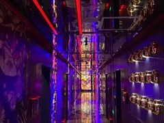 -好乐迪(张扬路八佰伴店)
