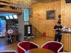 -明日世界密室轰趴·剧本桌游·箭馆团建(国贸店)