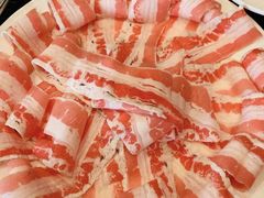 精品肥牛眼肉-红菇坊鲜汤火锅(橡树湾店)