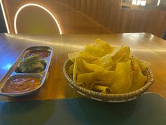 炸玉米片配牛油果-HFFOUSA TACO弗萨塔可墨西哥餐厅(颐堤港店)