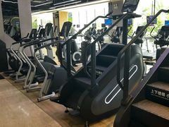 -威克健身游泳(万菱汇店)