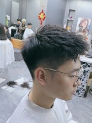 -米可造型烫发染发